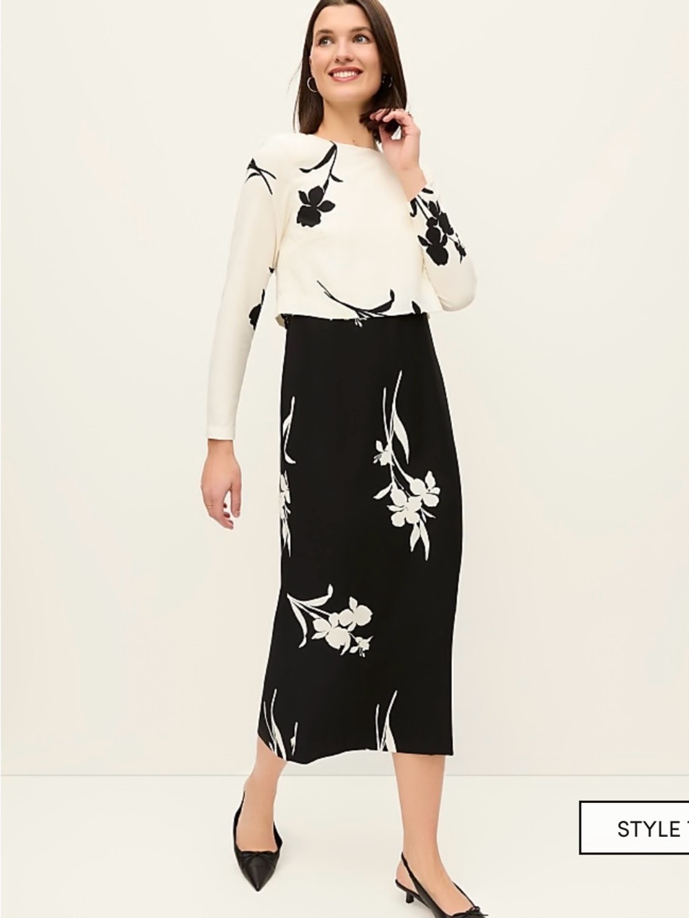 Ann Taylor Mixed Floral Sheath Dress in Ivory and Black